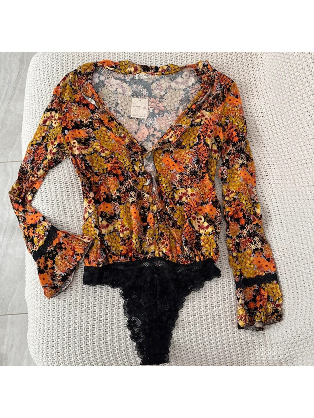 NWT Free people heat wave bodysuit midnight combo floral long sleeve v neck